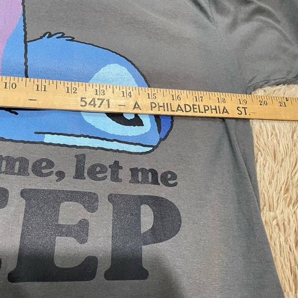 NWT T-SHIRT Port & Company- Sleepy Stitch T-shirt, Gray Size M Men’s. - Picture 3 of 7